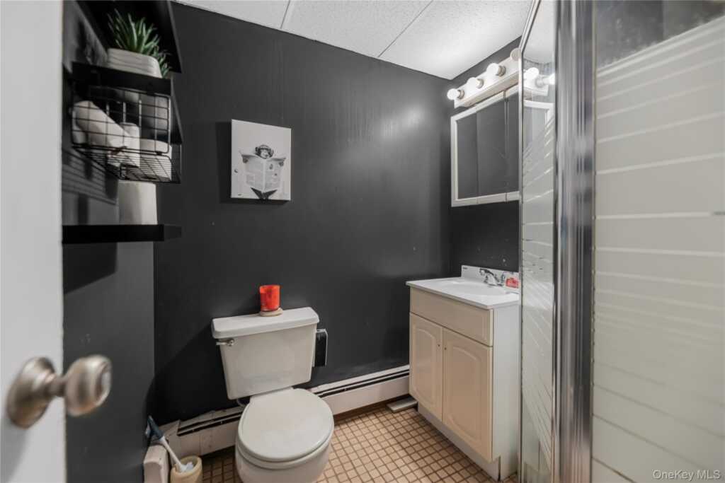 82 Riverdale Avenue, White Plains, NY 10607 - Photo 18 of 21