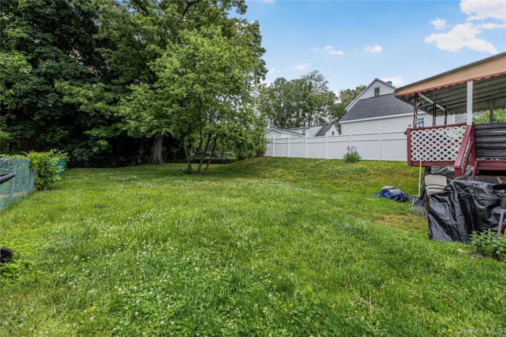 82 Riverdale Avenue, White Plains, NY 10607 - Photo 20 of 21