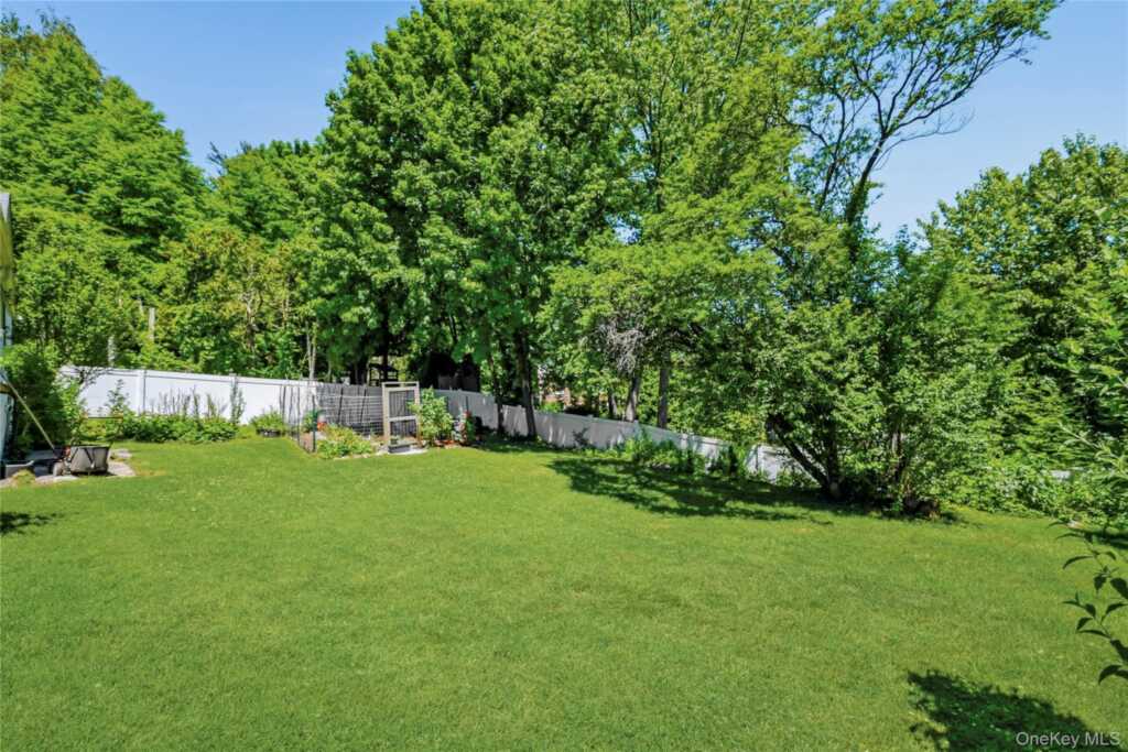 5 Lawrence Street, Nyack, NY 10960 - Photo 26 of 27