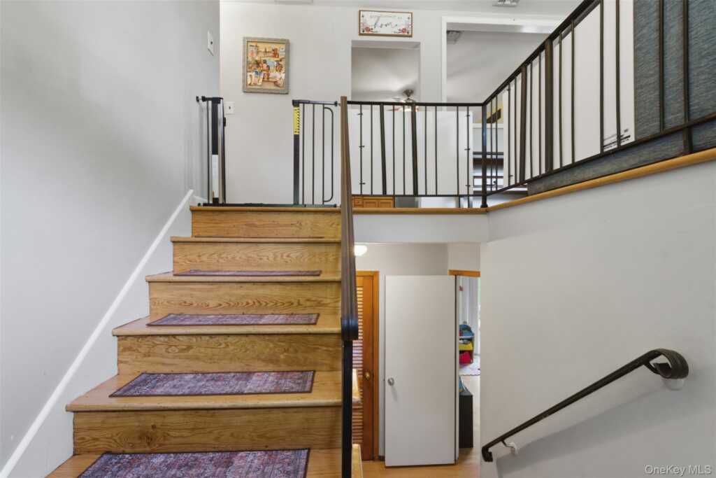 55 Carolina Drive, New City, NY 10956 - Photo 18 of 31