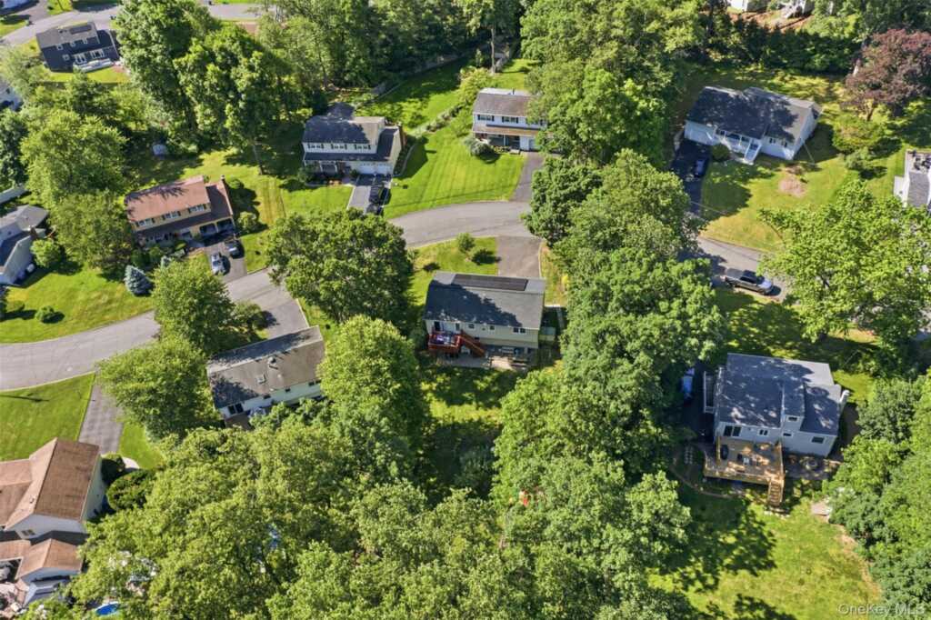 55 Carolina Drive, New City, NY 10956 - Photo 29 of 31