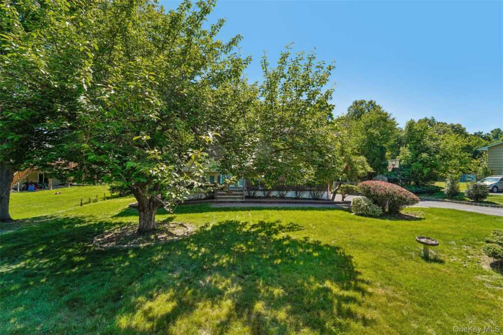 3 Bittman Lane, New City, NY 10956 - Photo 2 of 49