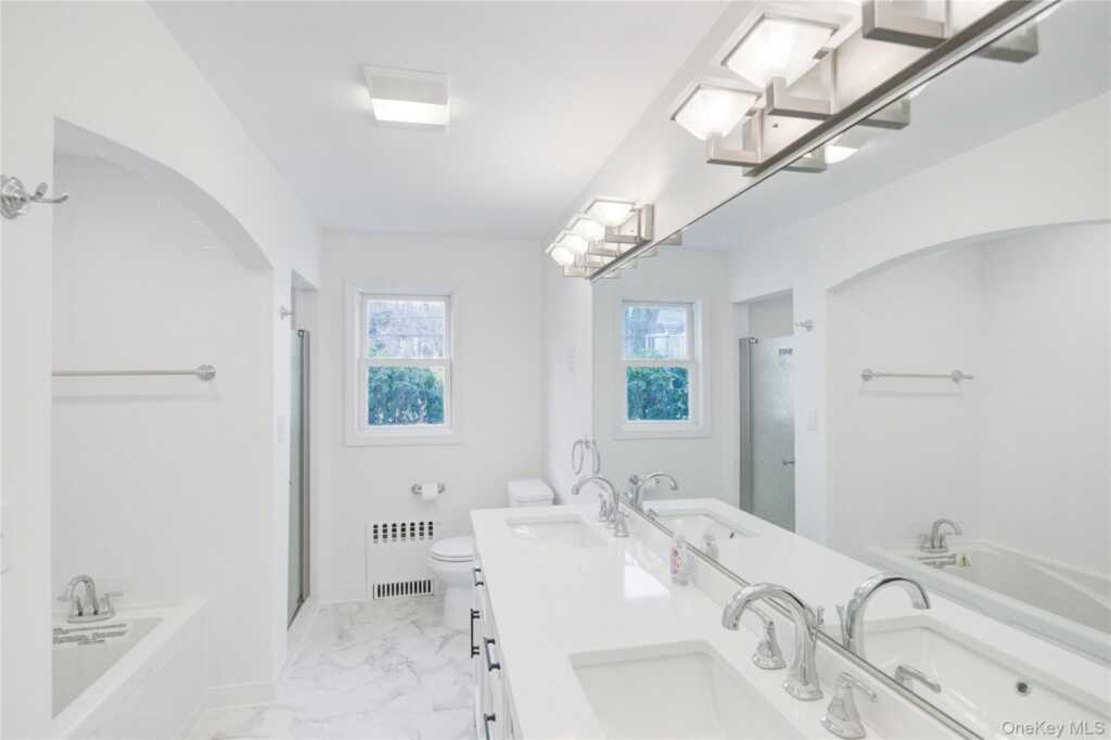 54 Shore Drive, Rye, NY 10573 - Photo 13 of 33