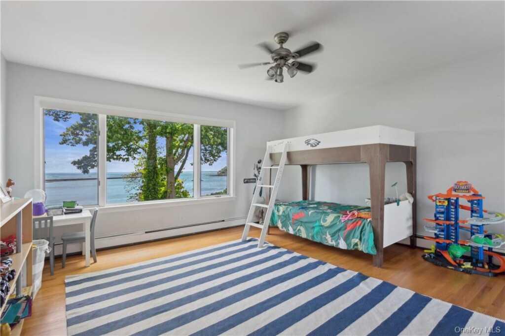 54 Shore Drive, Rye, NY 10573 - Photo 18 of 33