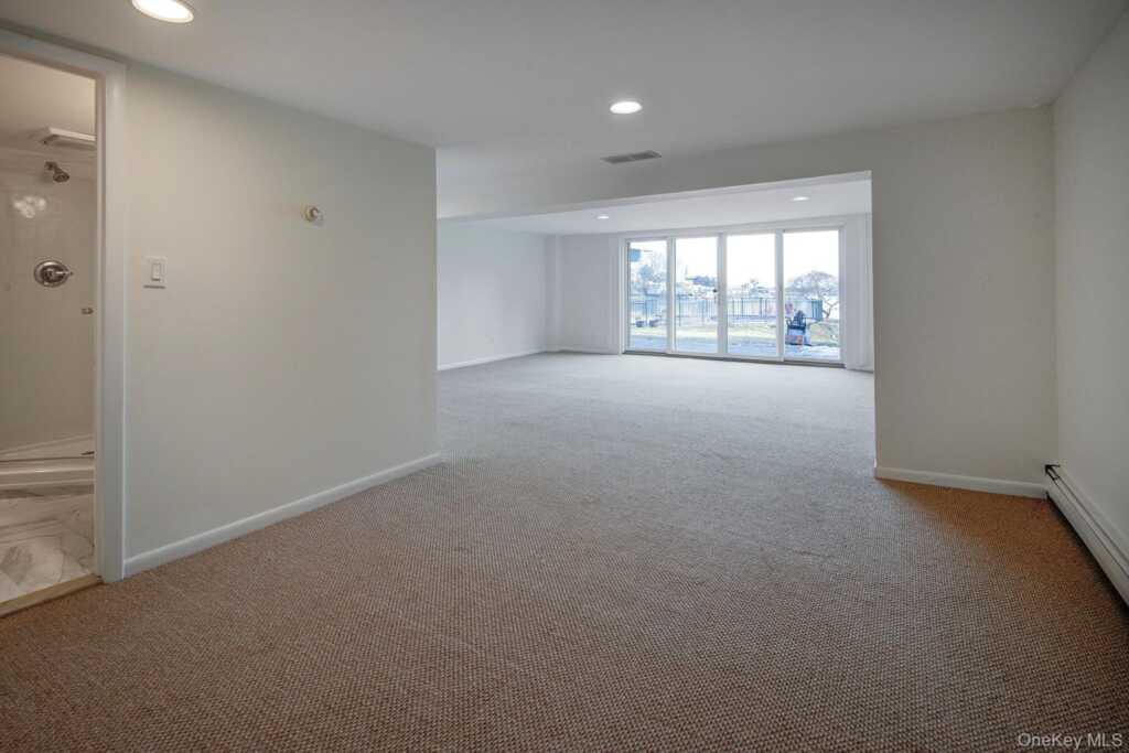 54 Shore Drive, Rye, NY 10573 - Photo 24 of 33
