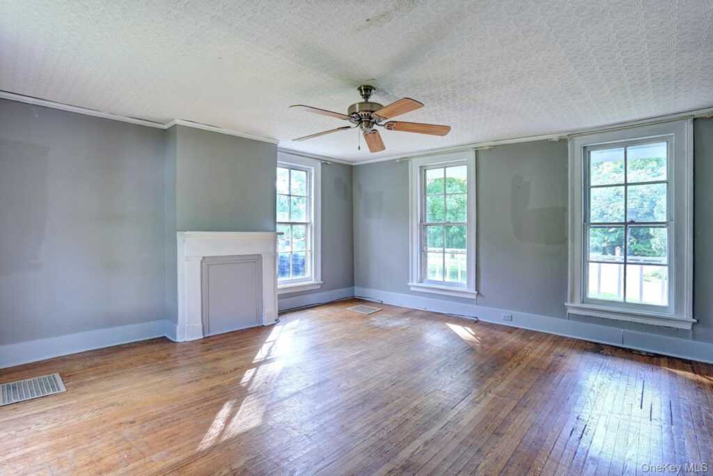 500 Haverstraw Road, Suffern, NY 10901 - Photo 34 of 36