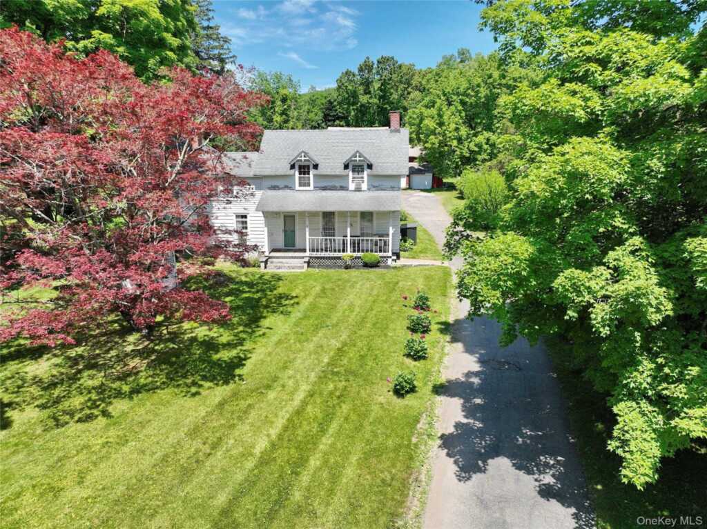 500 Haverstraw Road, Suffern, NY 10901 - Photo 5 of 36