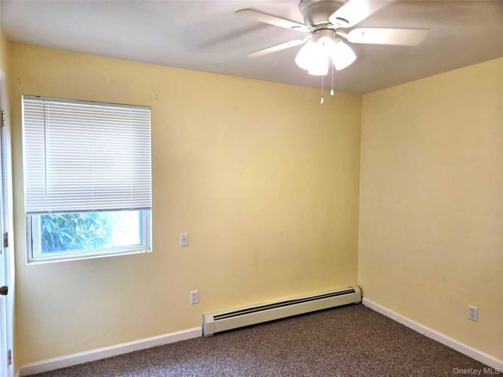1 Humming Bird Lane, Unit #A, Stony Point, NY 10980 - Photo 11 of 12