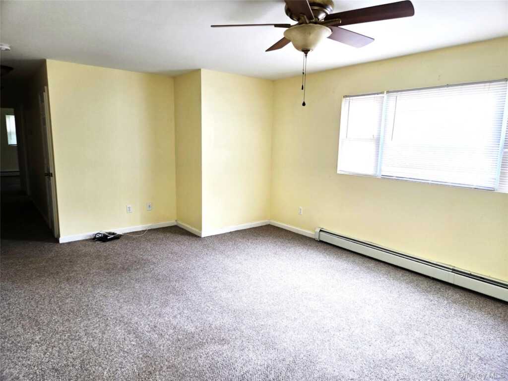 1 Humming Bird Lane, Unit #A, Stony Point, NY 10980 - Photo 8 of 12