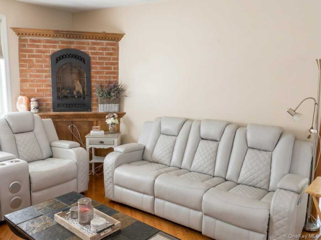 7 Brook Street, Suffern, NY 10901 - Photo 11 of 23