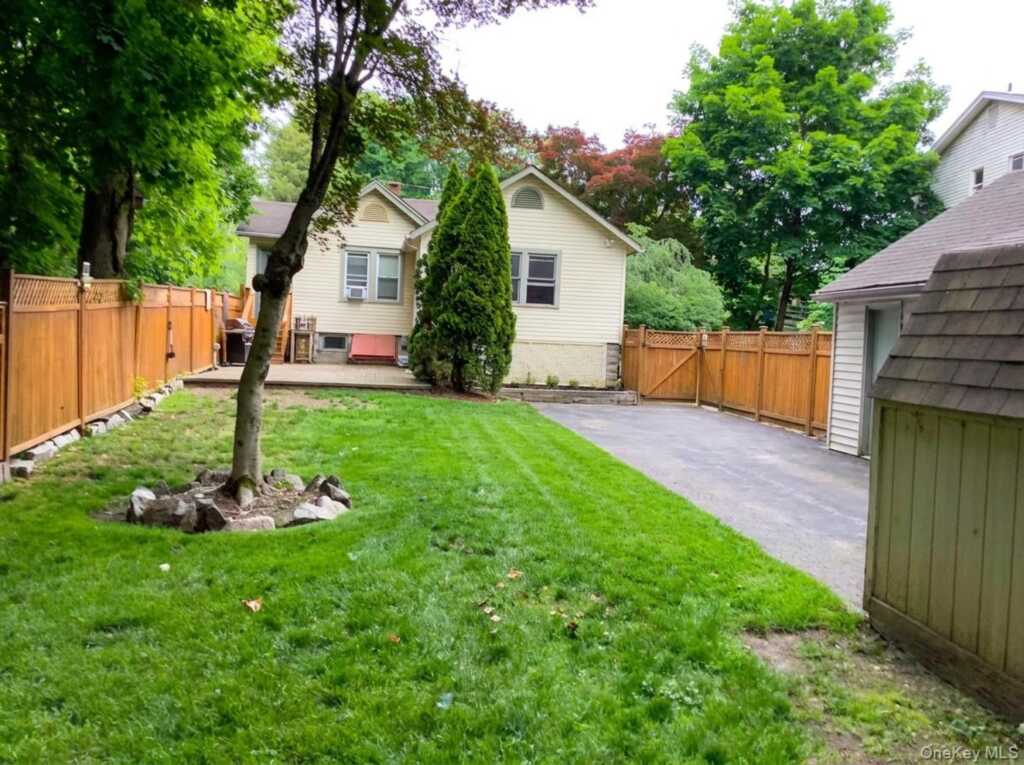7 Brook Street, Suffern, NY 10901 - Photo 17 of 23