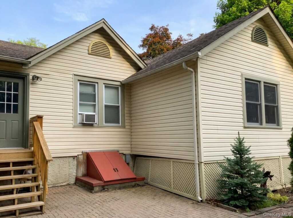 7 Brook Street, Suffern, NY 10901 - Photo 19 of 23