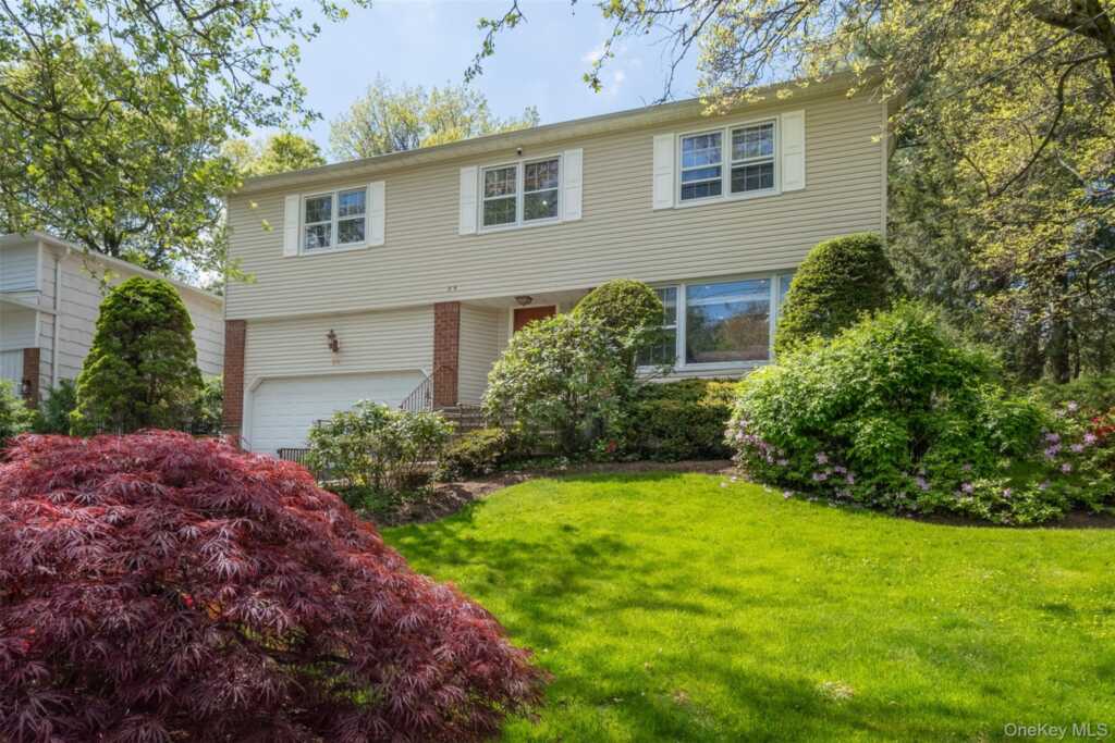24 Sheldrake Place, New Rochelle, NY 10804 - Photo 2 of 26