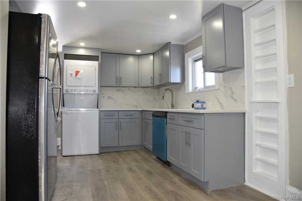 99 Maple Avenue, Unit #3, Rye, NY 10580 - Photo 3 of 19