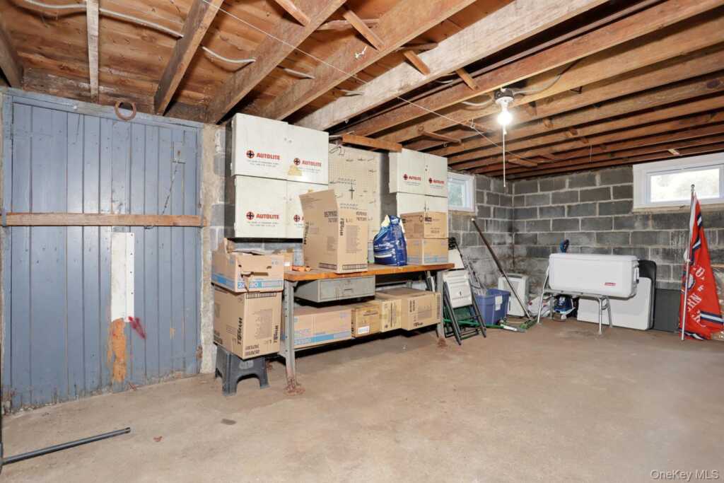 25 Amory Avenue, Pearl River, NY 10965 - Photo 26 of 33