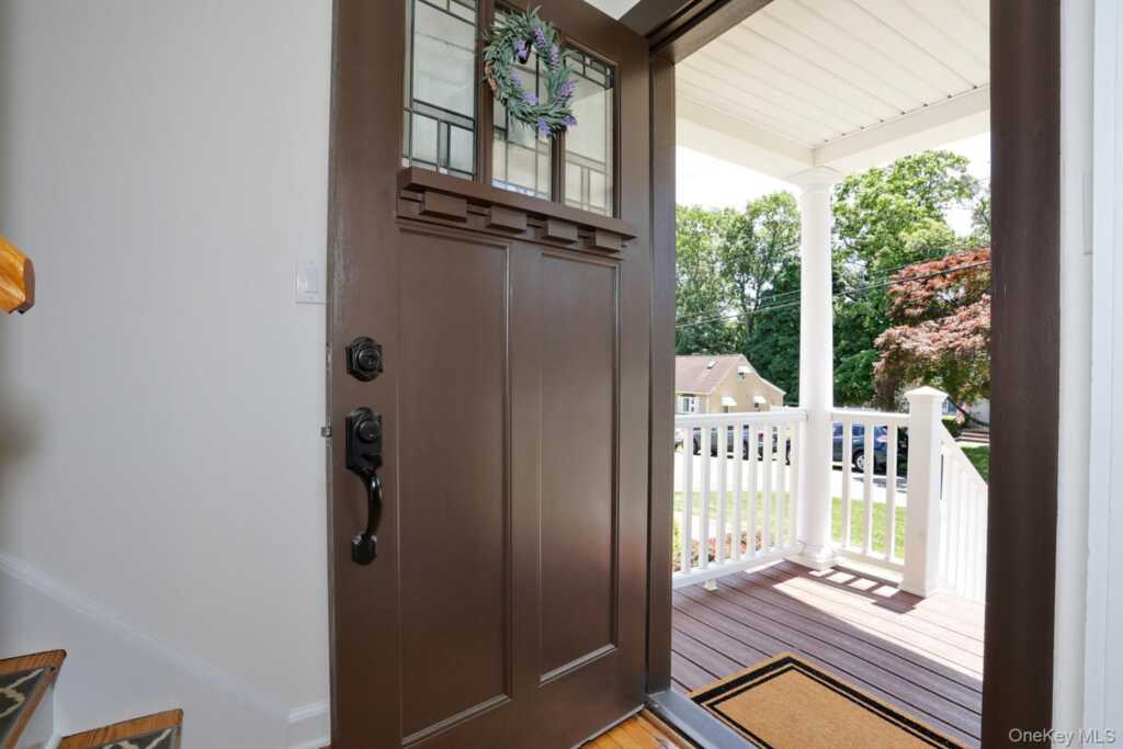 25 Amory Avenue, Pearl River, NY 10965 - Photo 3 of 33