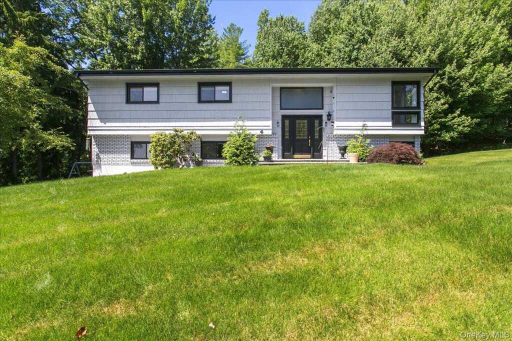 4 Medford Place, Nanuet, NY 10954 - Photo 28 of 28