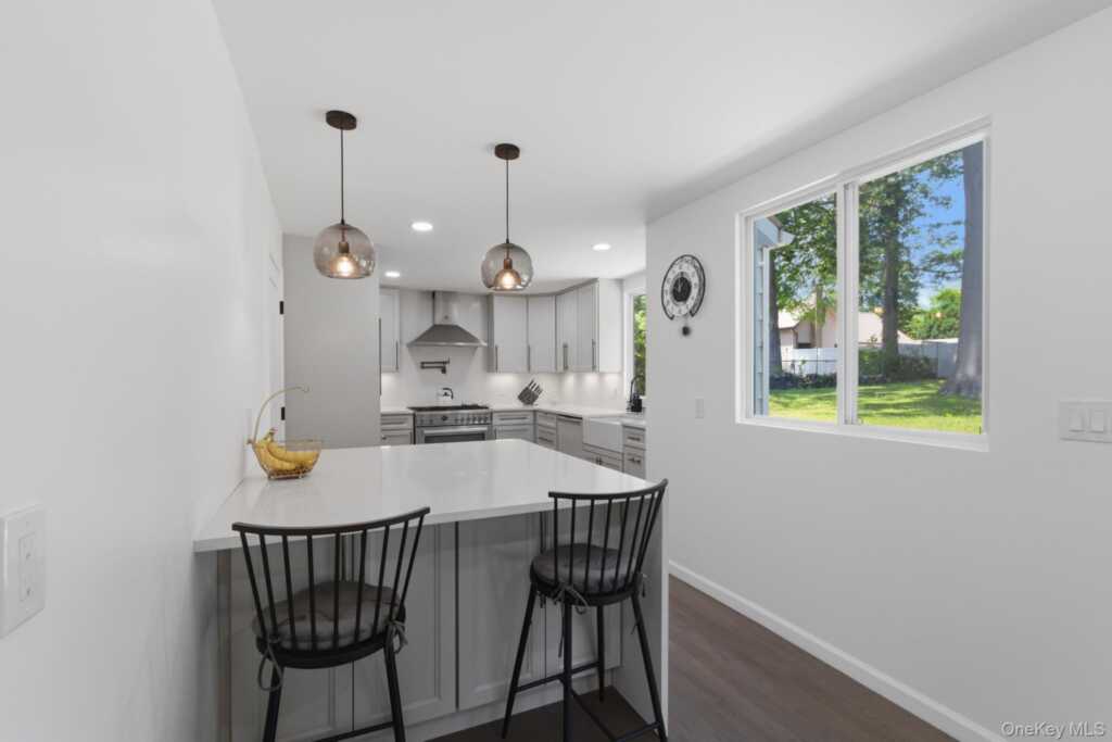 2 Bell Place, Rye, NY 10573 - Photo 13 of 43