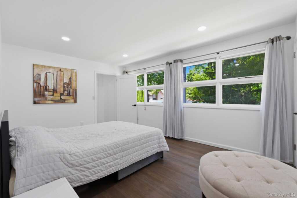 2 Bell Place, Rye, NY 10573 - Photo 30 of 43