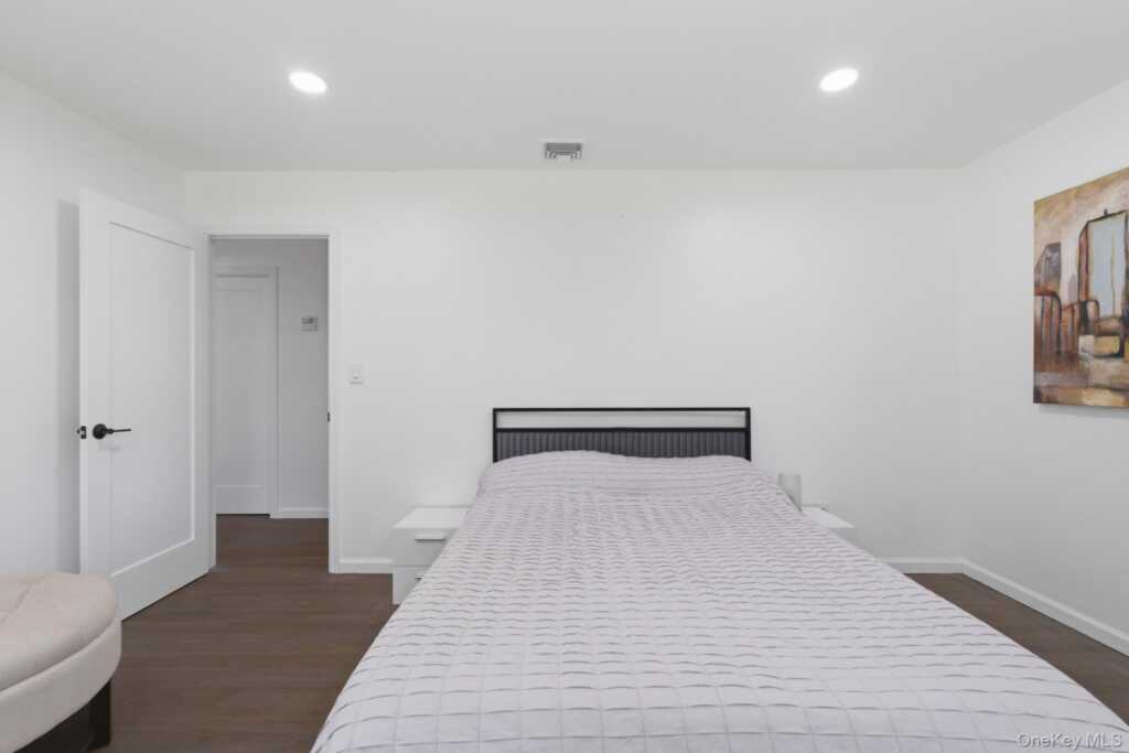 2 Bell Place, Rye, NY 10573 - Photo 32 of 43