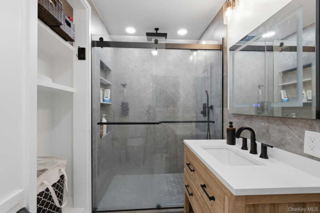 2 Bell Place, Rye, NY 10573 - Photo 36 of 43