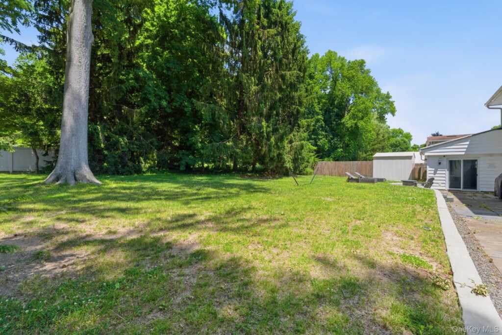 2 Bell Place, Rye, NY 10573 - Photo 38 of 43