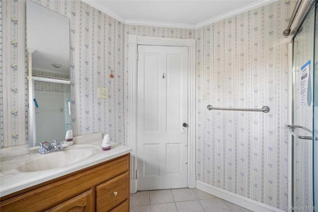 25 River Road, Nyack, NY 10960 - Photo 17 of 40