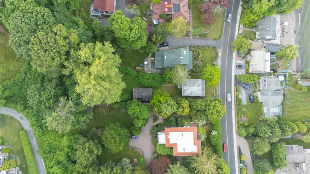 25 River Road, Nyack, NY 10960 - Photo 36 of 40