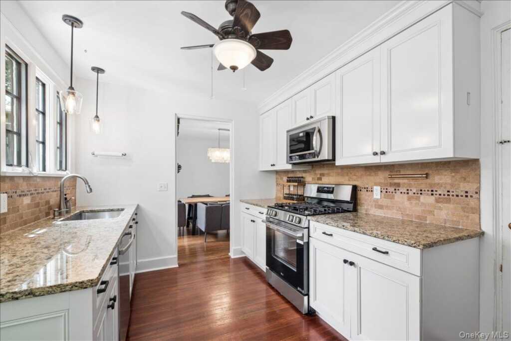 105 Longview Avenue, White Plains, NY 10605 - Photo 12 of 30