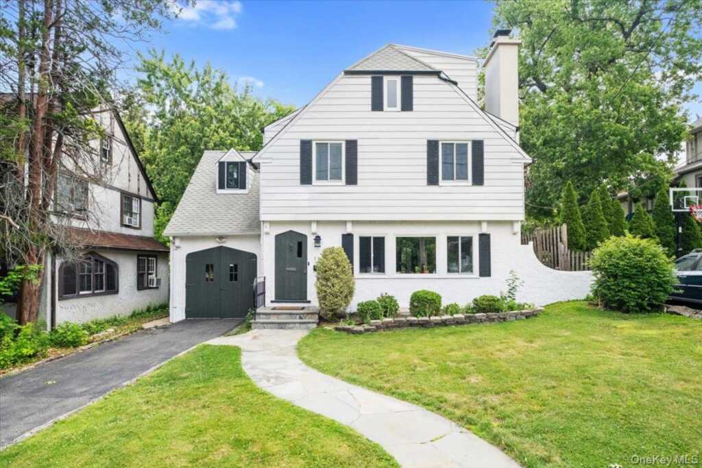 105 Longview Avenue, White Plains, NY 10605 - Photo 27 of 30