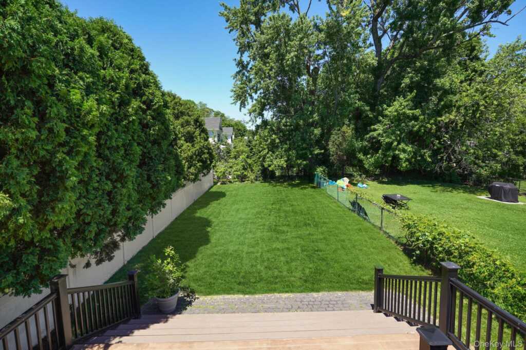 228 Central Avenue, Rye, NY 10580 - Photo 19 of 24