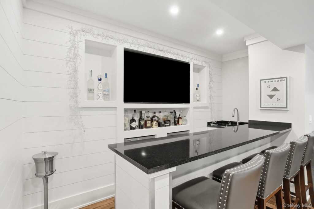 9 Kirby Lane, Rye, NY 10580 - Photo 19 of 23