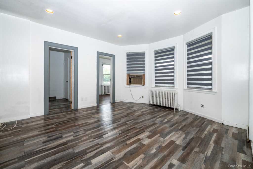68 Leland Avenue, New Rochelle, NY 10805 - Photo 16 of 47