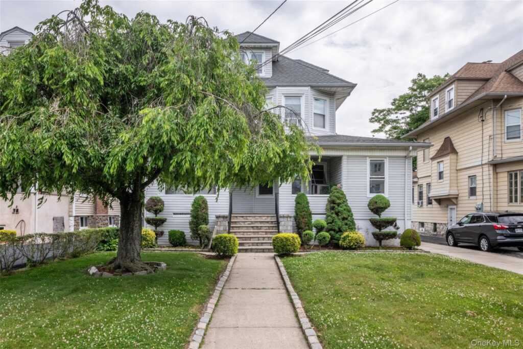 68 Leland Avenue, New Rochelle, NY 10805 - Photo 2 of 47