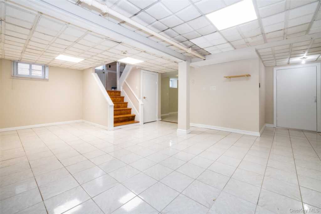 68 Leland Avenue, New Rochelle, NY 10805 - Photo 22 of 47