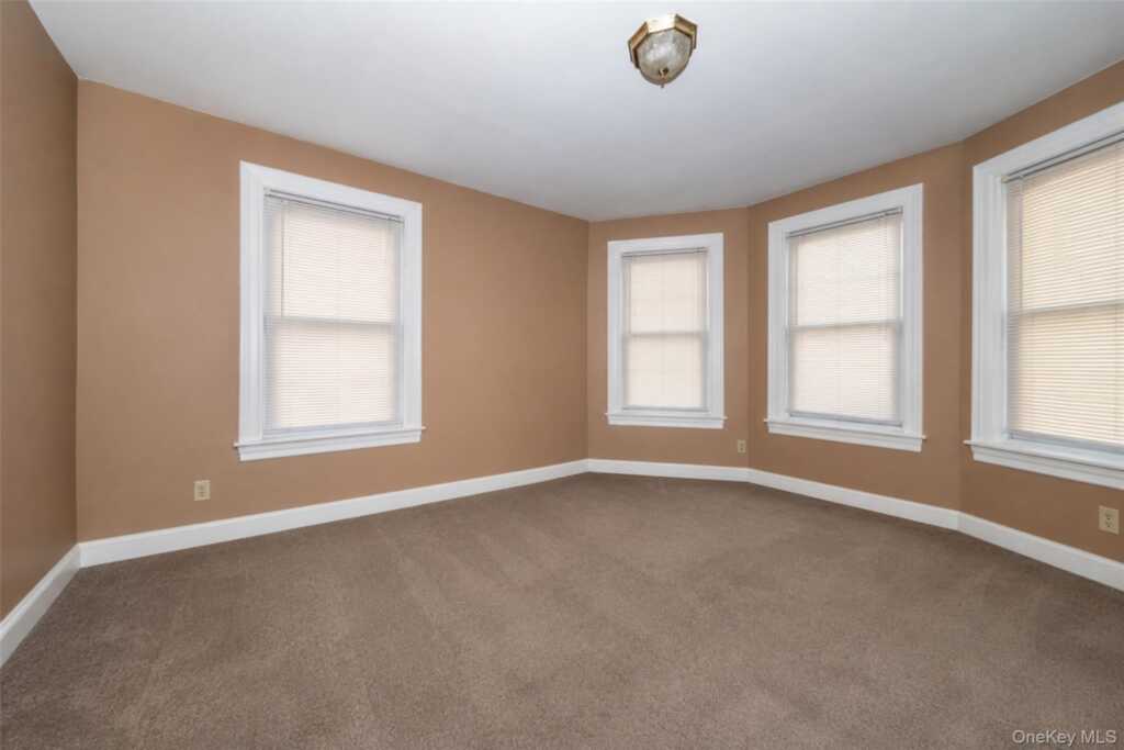 68 Leland Avenue, New Rochelle, NY 10805 - Photo 33 of 47