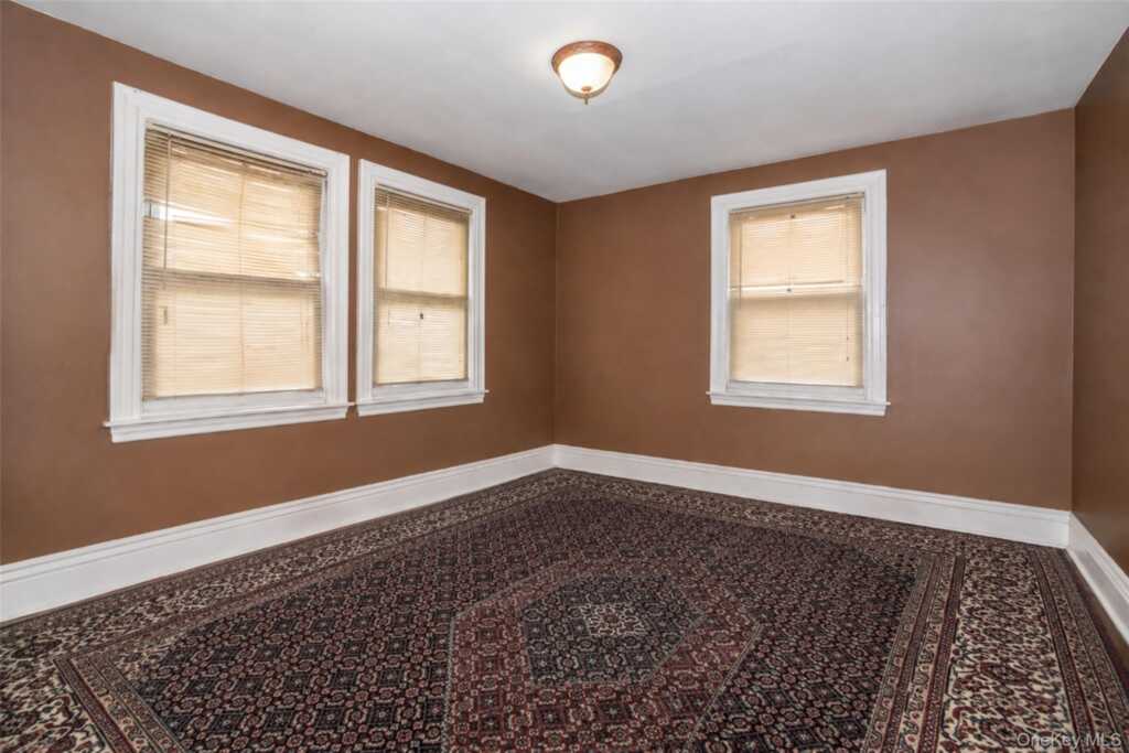 68 Leland Avenue, New Rochelle, NY 10805 - Photo 37 of 47