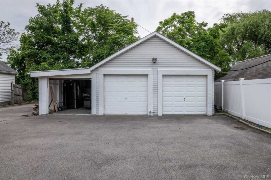68 Leland Avenue, New Rochelle, NY 10805 - Photo 46 of 47