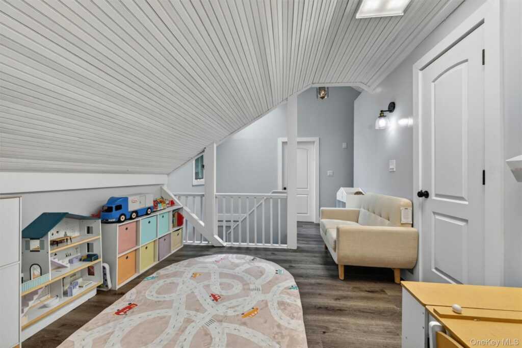 414 Buena Vista Road, New City, NY 10956 - Photo 19 of 39