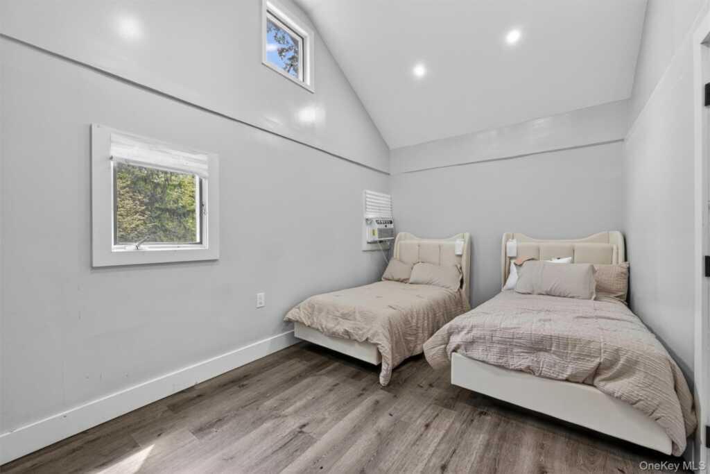 414 Buena Vista Road, New City, NY 10956 - Photo 20 of 39