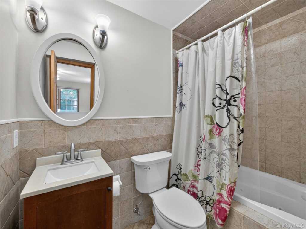 32 Turner Road, Pearl River, NY 10965 - Photo 16 of 29