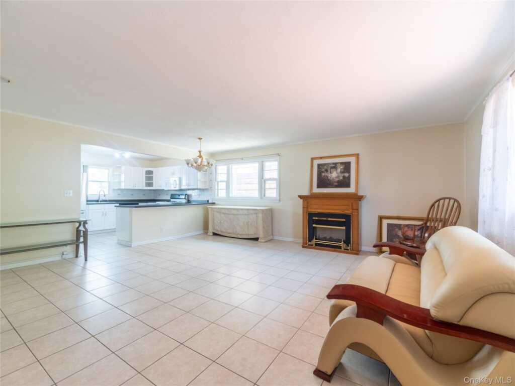 137 Breckenridge Avenue, Rye, NY 10573 - Photo 7 of 23