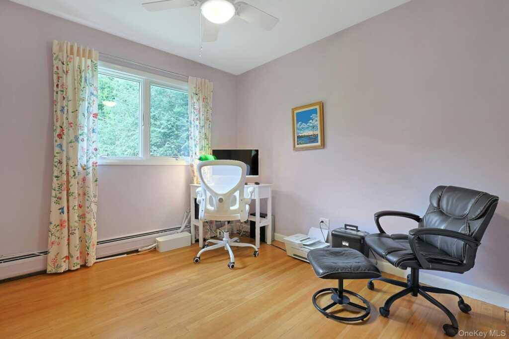 185 N Lincoln Street, Pearl River, NY 10965 - Photo 35 of 48