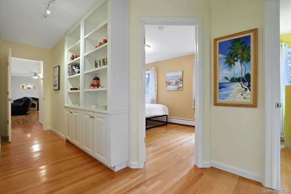 185 N Lincoln Street, Pearl River, NY 10965 - Photo 36 of 48