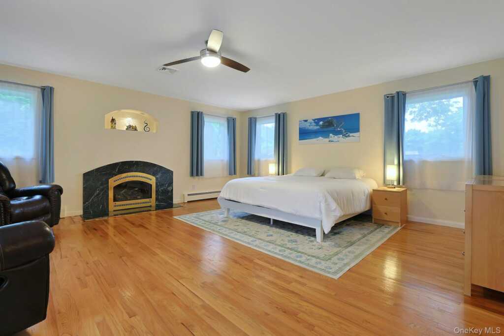 185 N Lincoln Street, Pearl River, NY 10965 - Photo 37 of 48