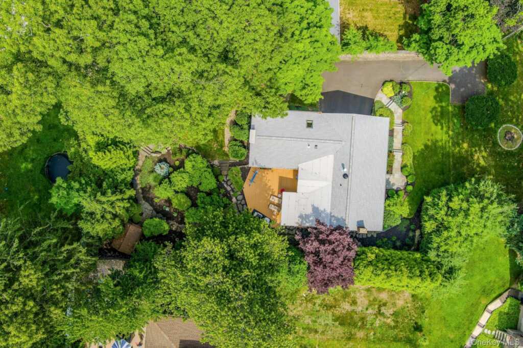 185 N Lincoln Street, Pearl River, NY 10965 - Photo 45 of 48