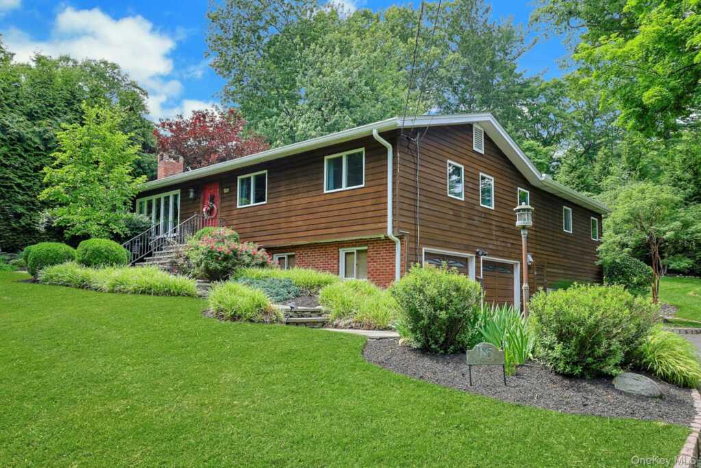 185 N Lincoln Street, Pearl River, NY 10965 - Photo 48 of 48