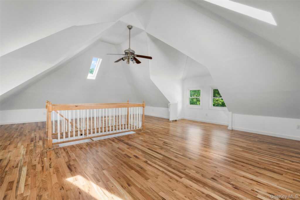 75 Waller Avenue, White Plains, NY 10605 - Photo 15 of 38
