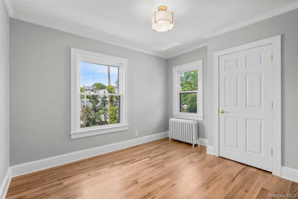 75 Waller Avenue, White Plains, NY 10605 - Photo 24 of 38