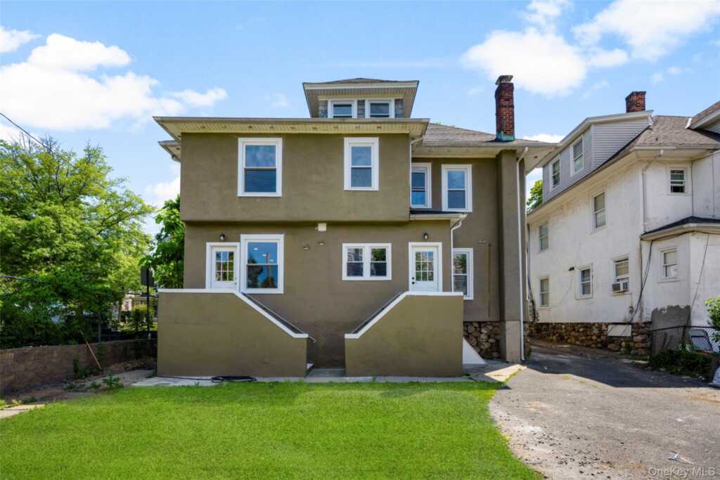 75 Waller Avenue, White Plains, NY 10605 - Photo 36 of 38